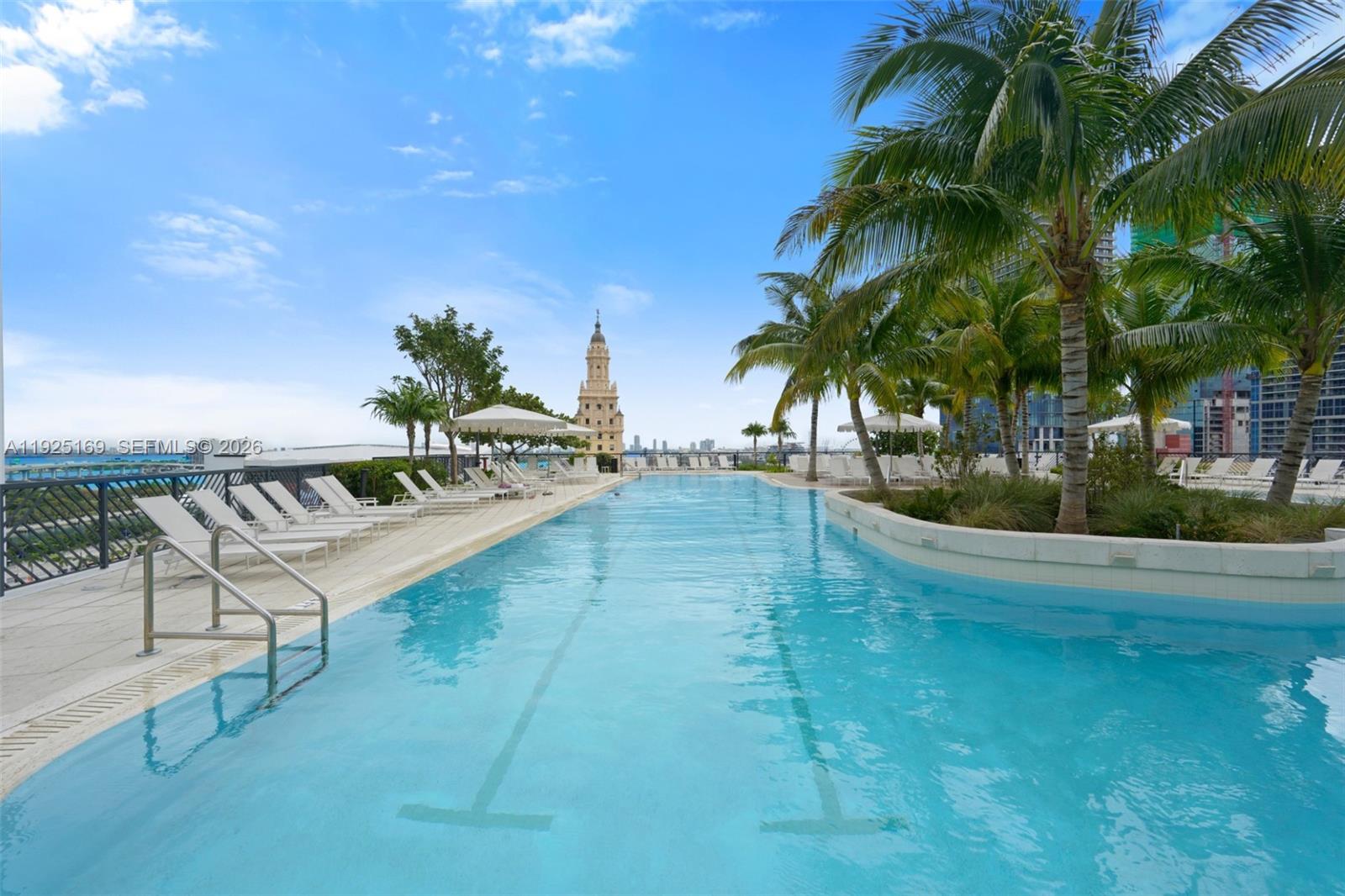 159 NE 6th St # 3810