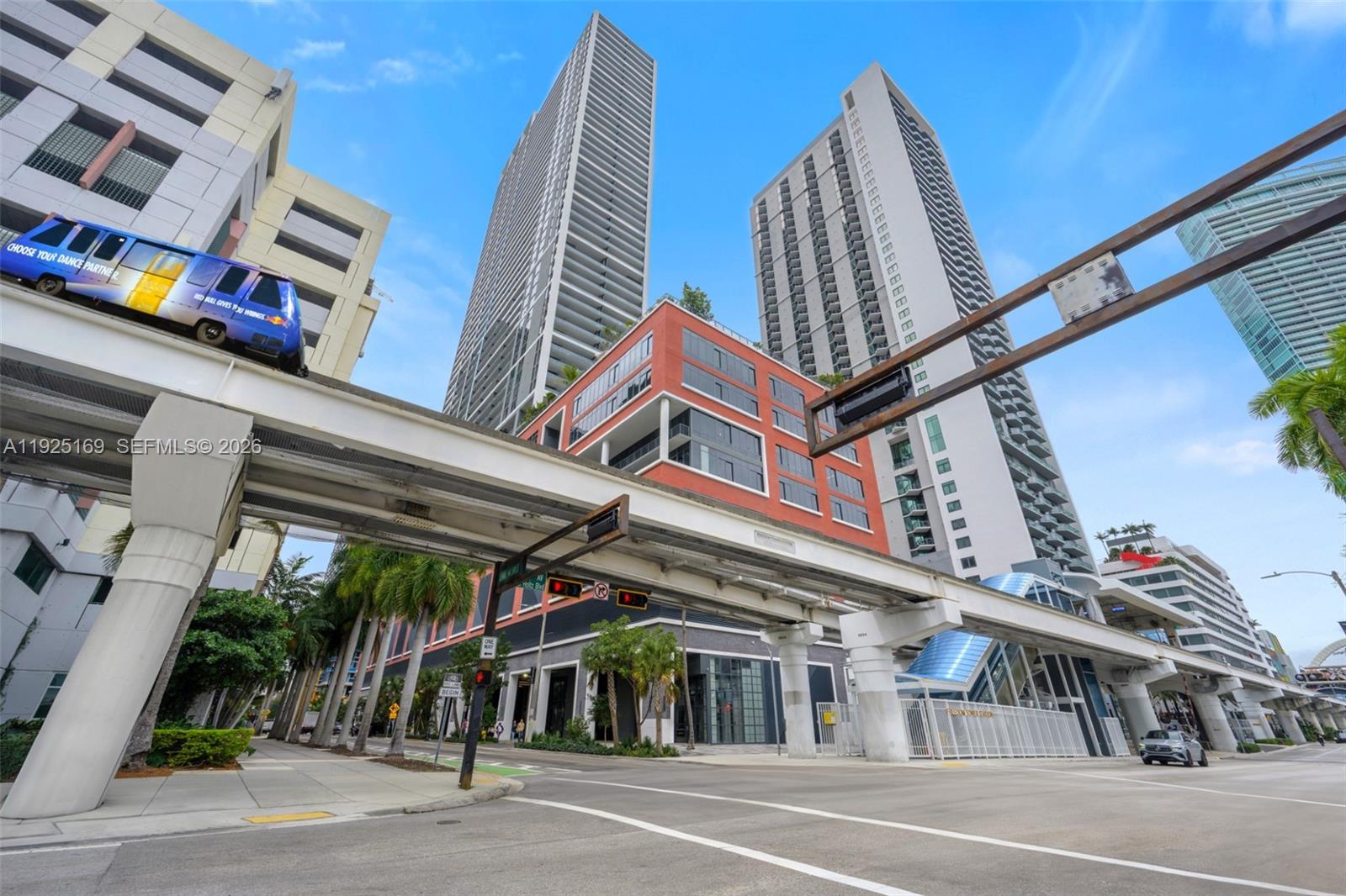 159 NE 6th St # 3810