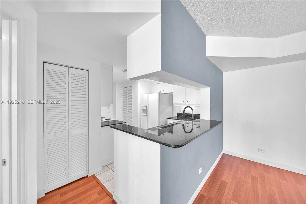 701 Brickell Key Blvd # 1911