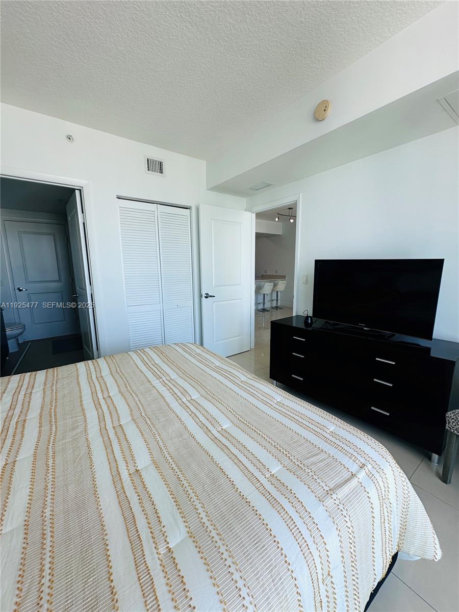 333 NE 24th St # 1507