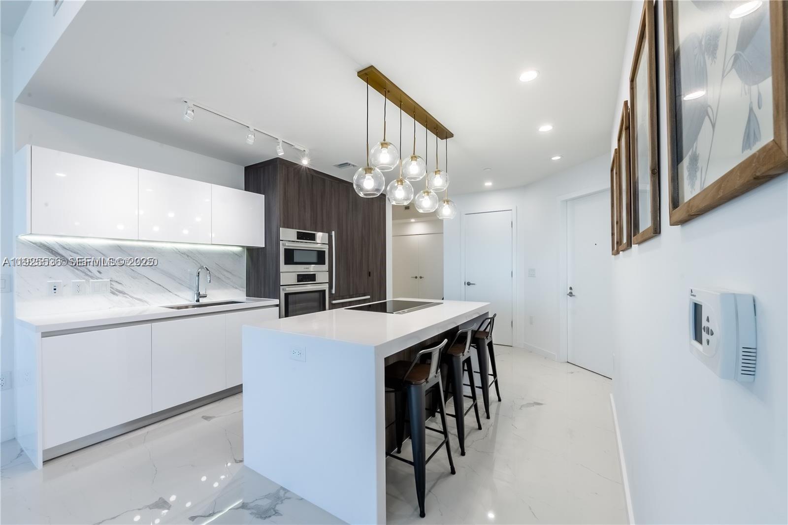 851 NE 1st Ave # 3308