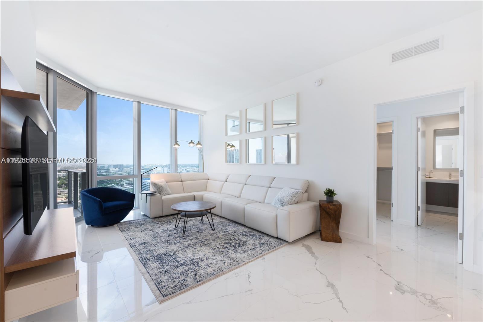 851 NE 1st Ave # 3308