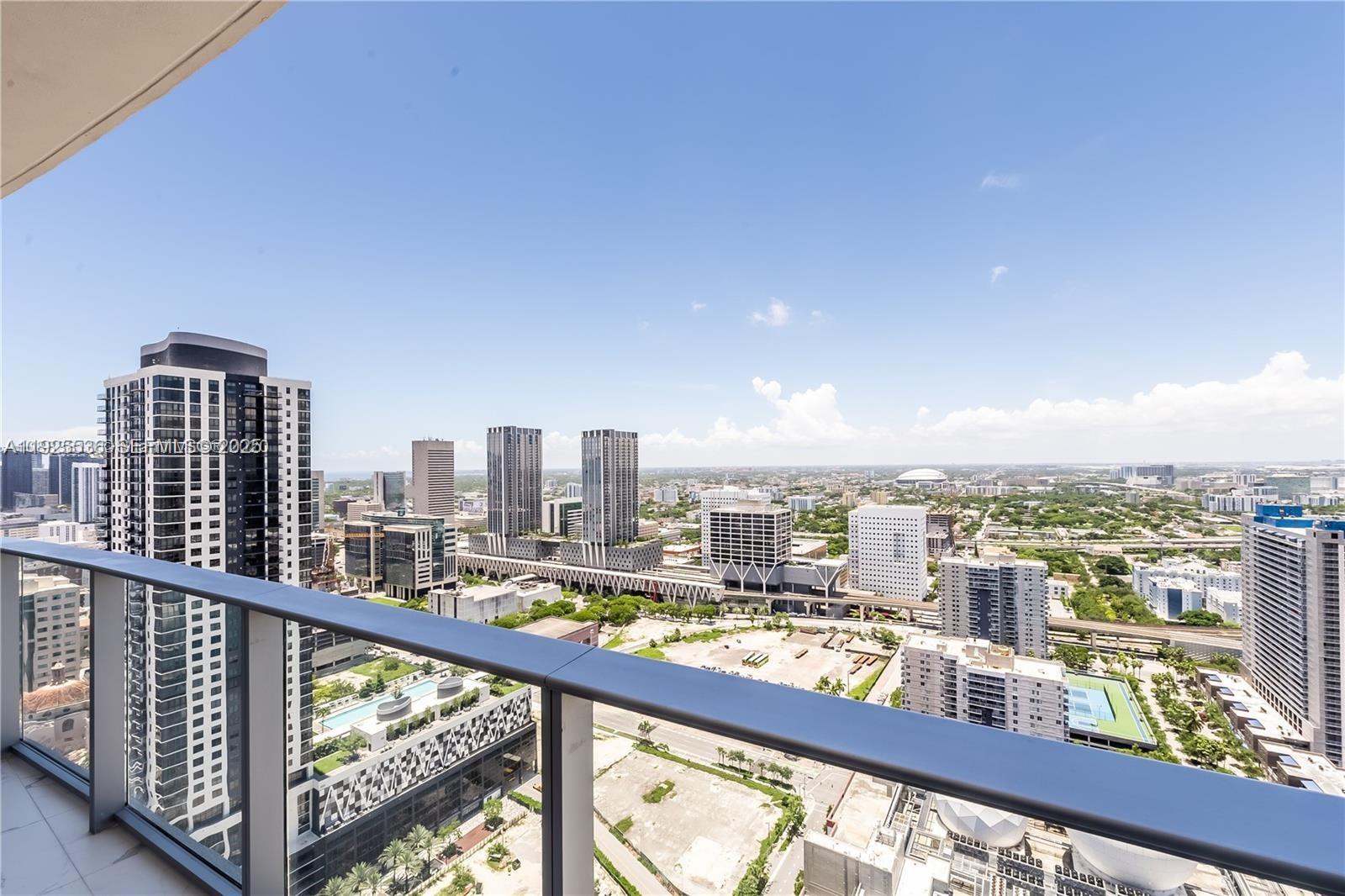 851 NE 1st Ave # 3308