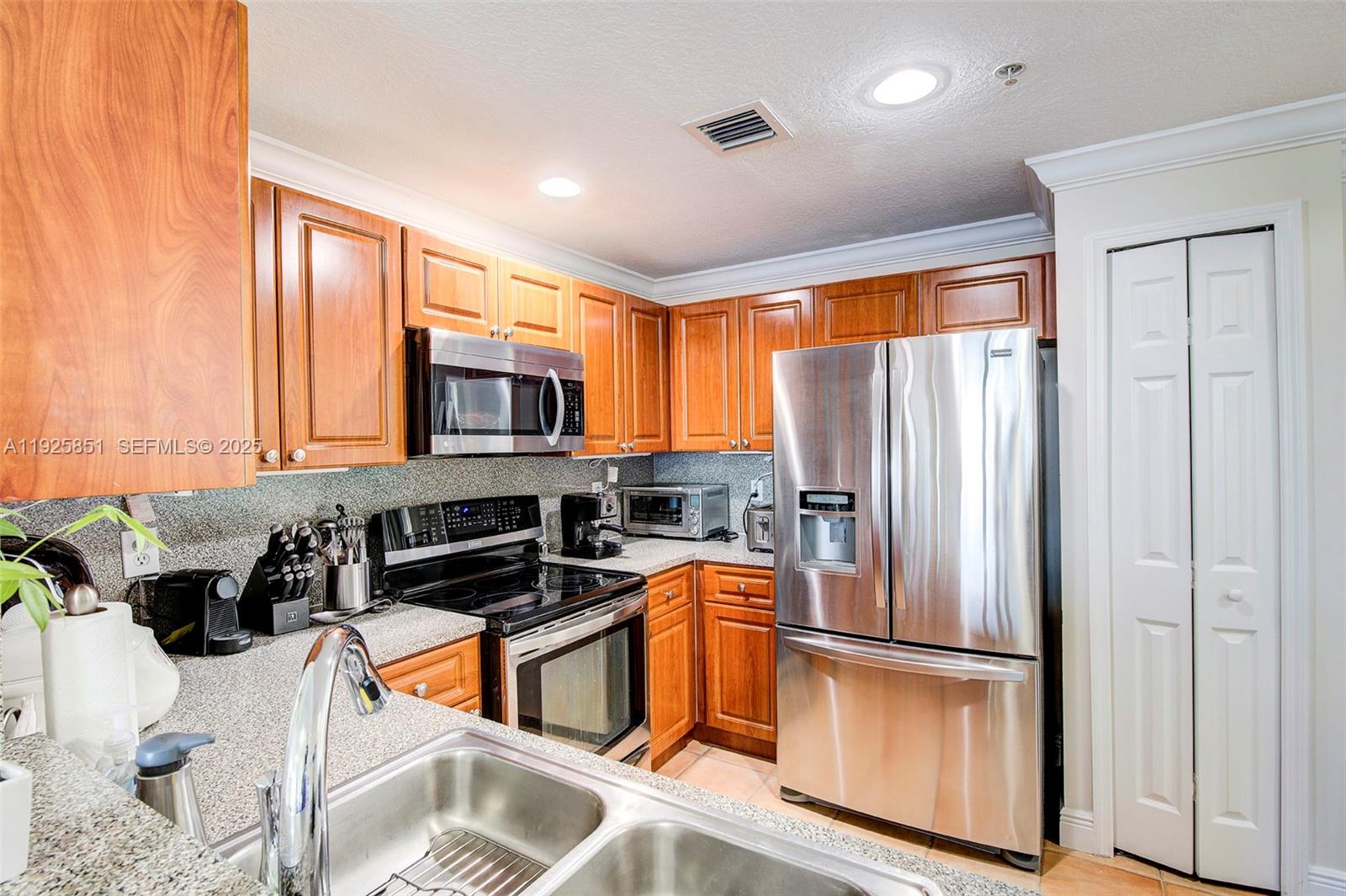 6380 NW 114th Ave # 335