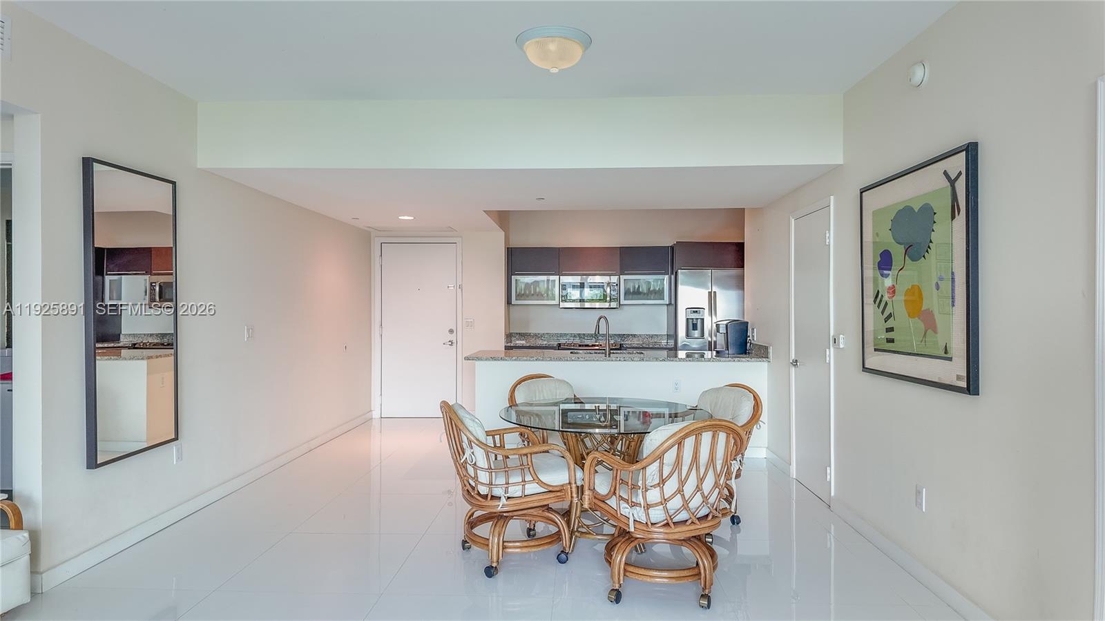 951 Brickell Ave # 1206
