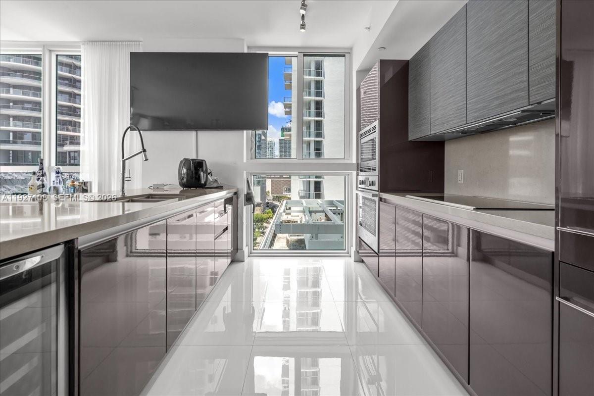 1080 Brickell Ave # 1509