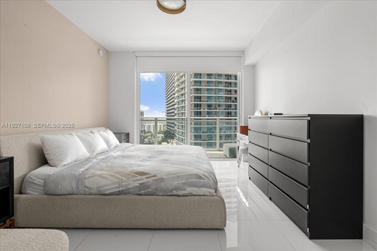 1080 Brickell Ave # 1509