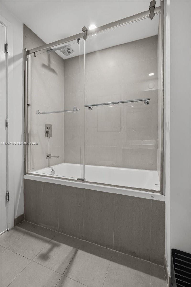 1080 Brickell Ave # 1509