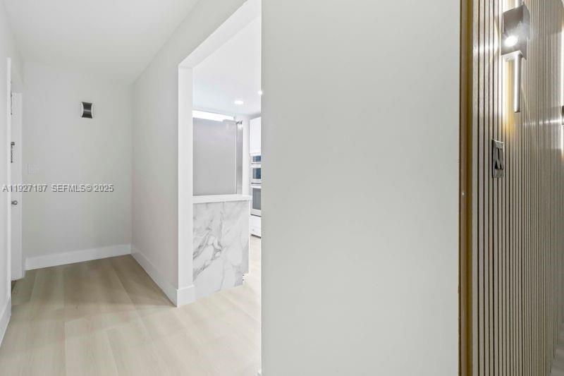 1805 Eleuthera Pt # A2