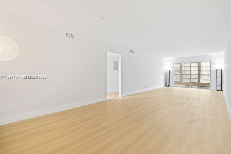 1805 Eleuthera Pt # A2