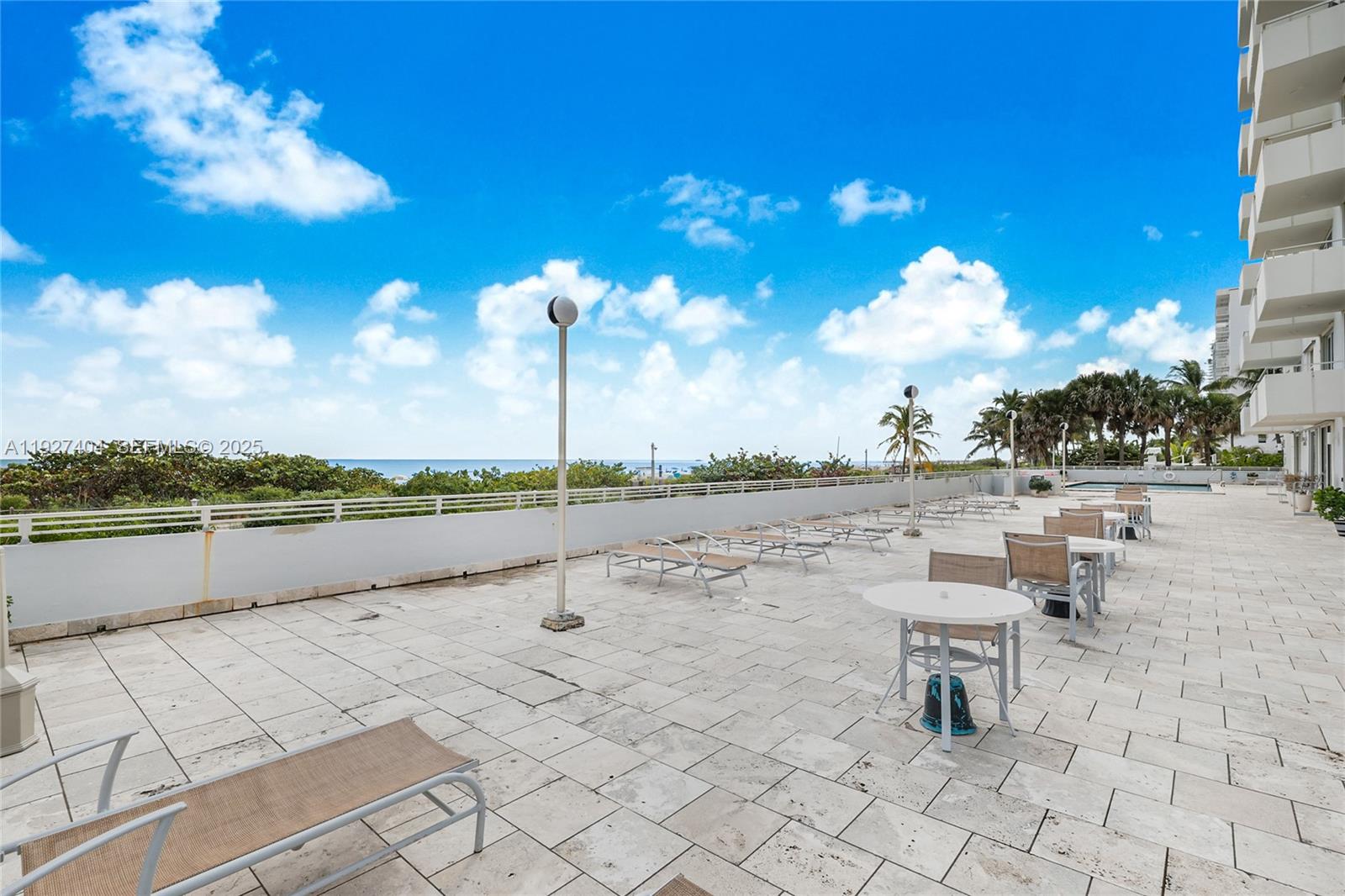 465 Ocean Dr # 224
