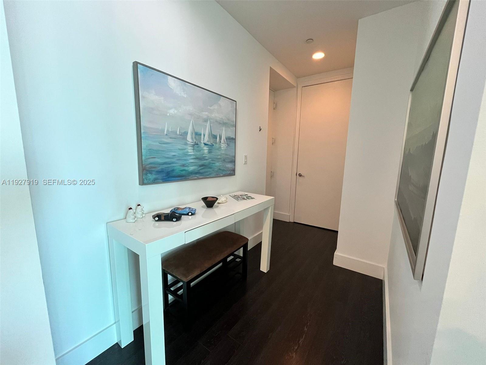 55 SE 6th St # 4103