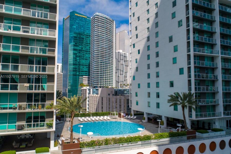 55 SE 6th St # 4103