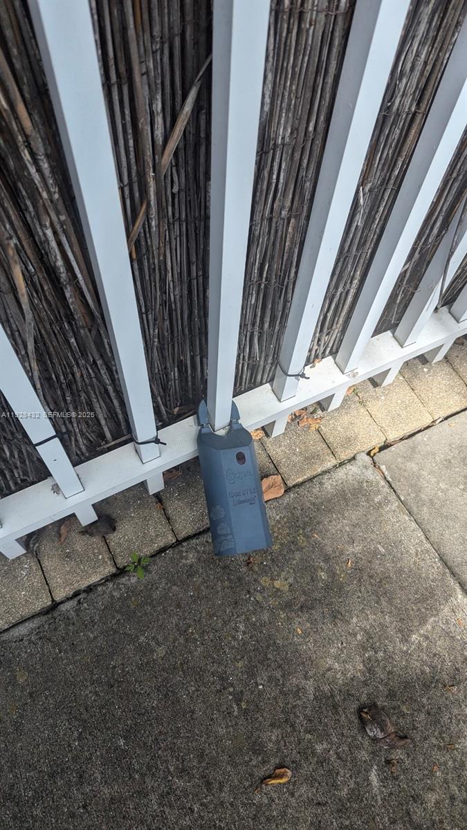 1401 SW 22nd St # 1405