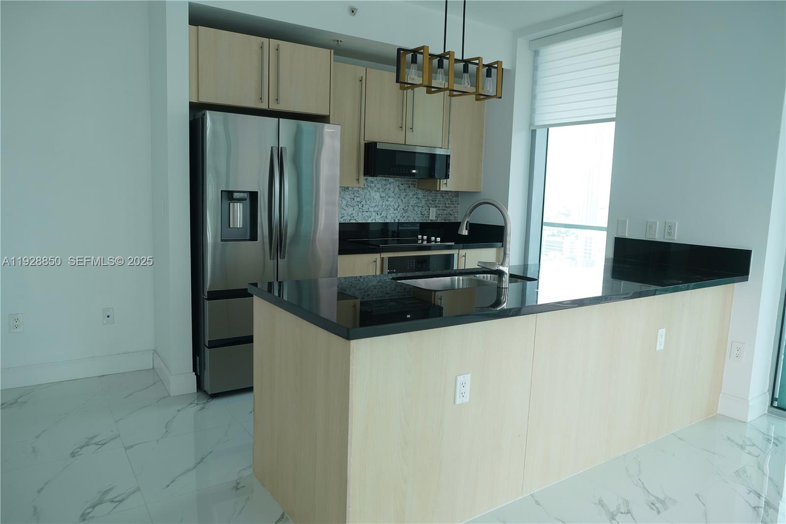 1111 SW 1st Ave Unit: 3320-N