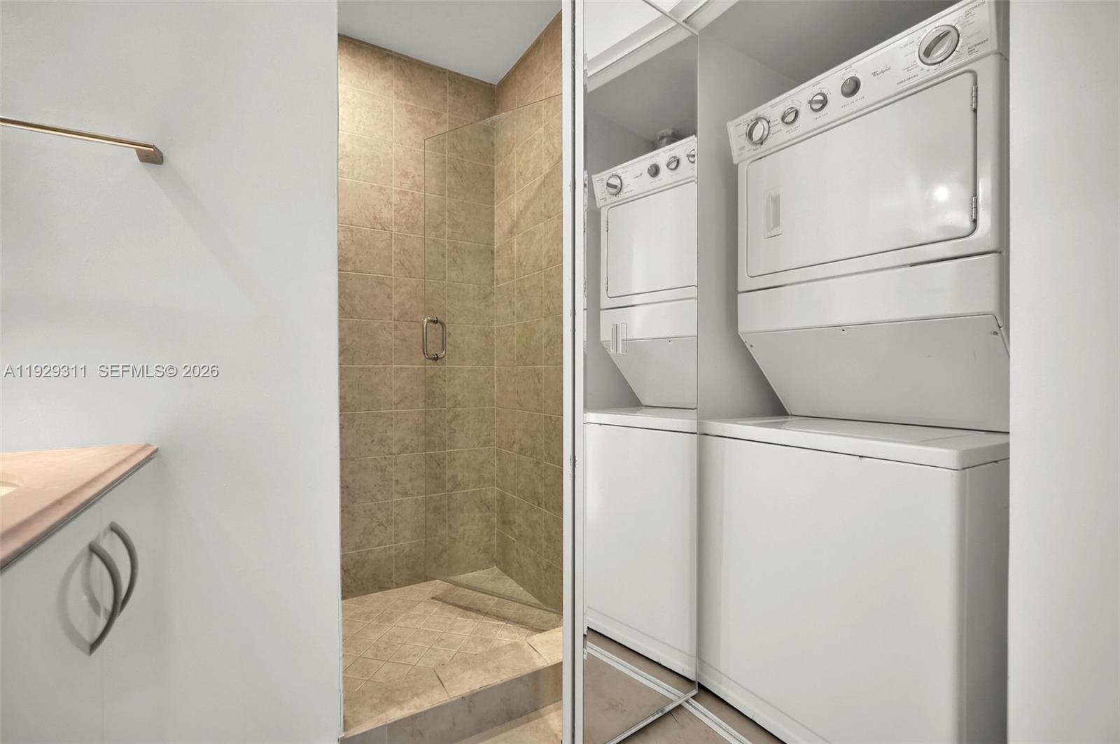 60 SW 13th St # 4607