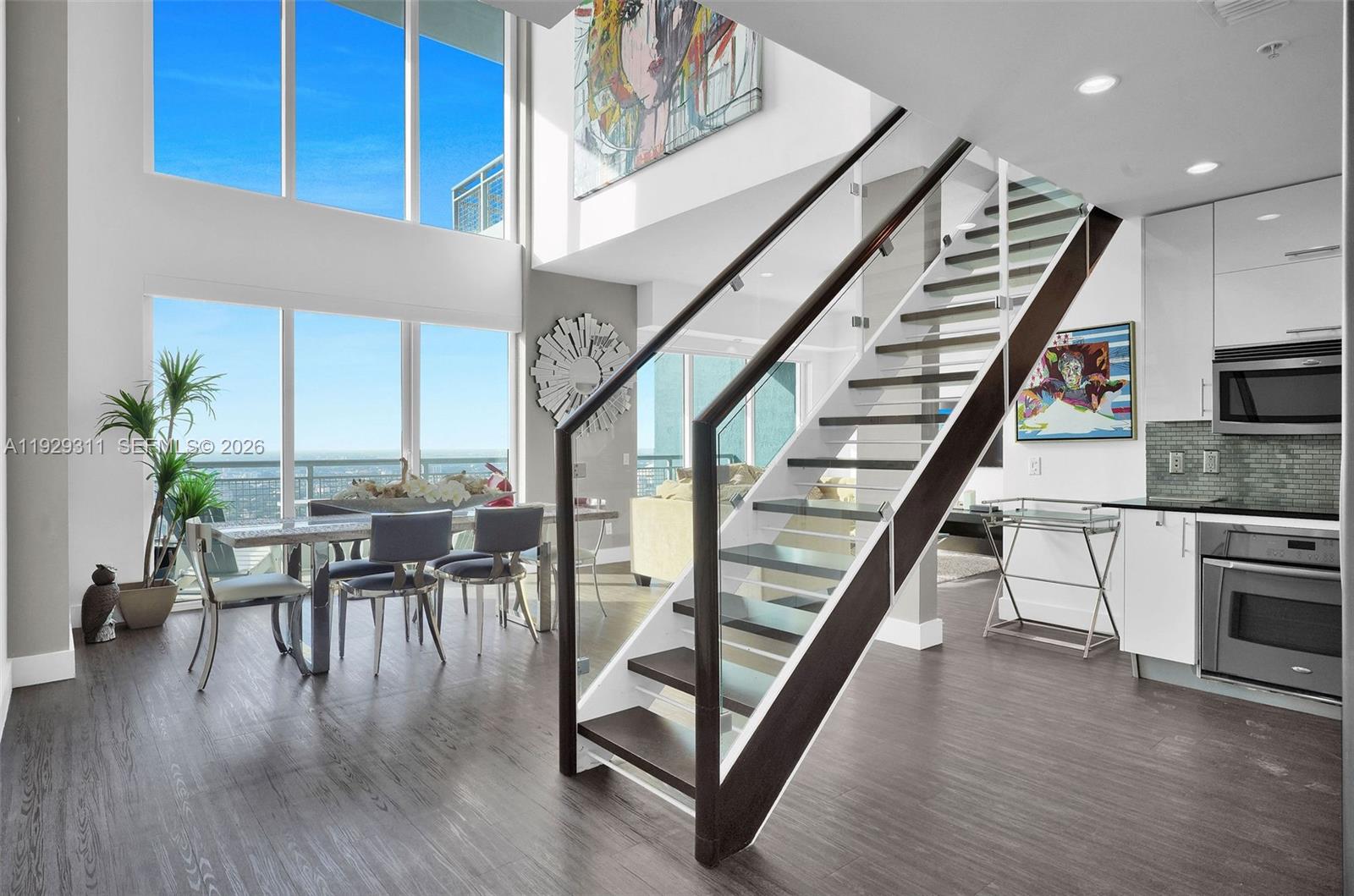 60 SW 13th St # 4607