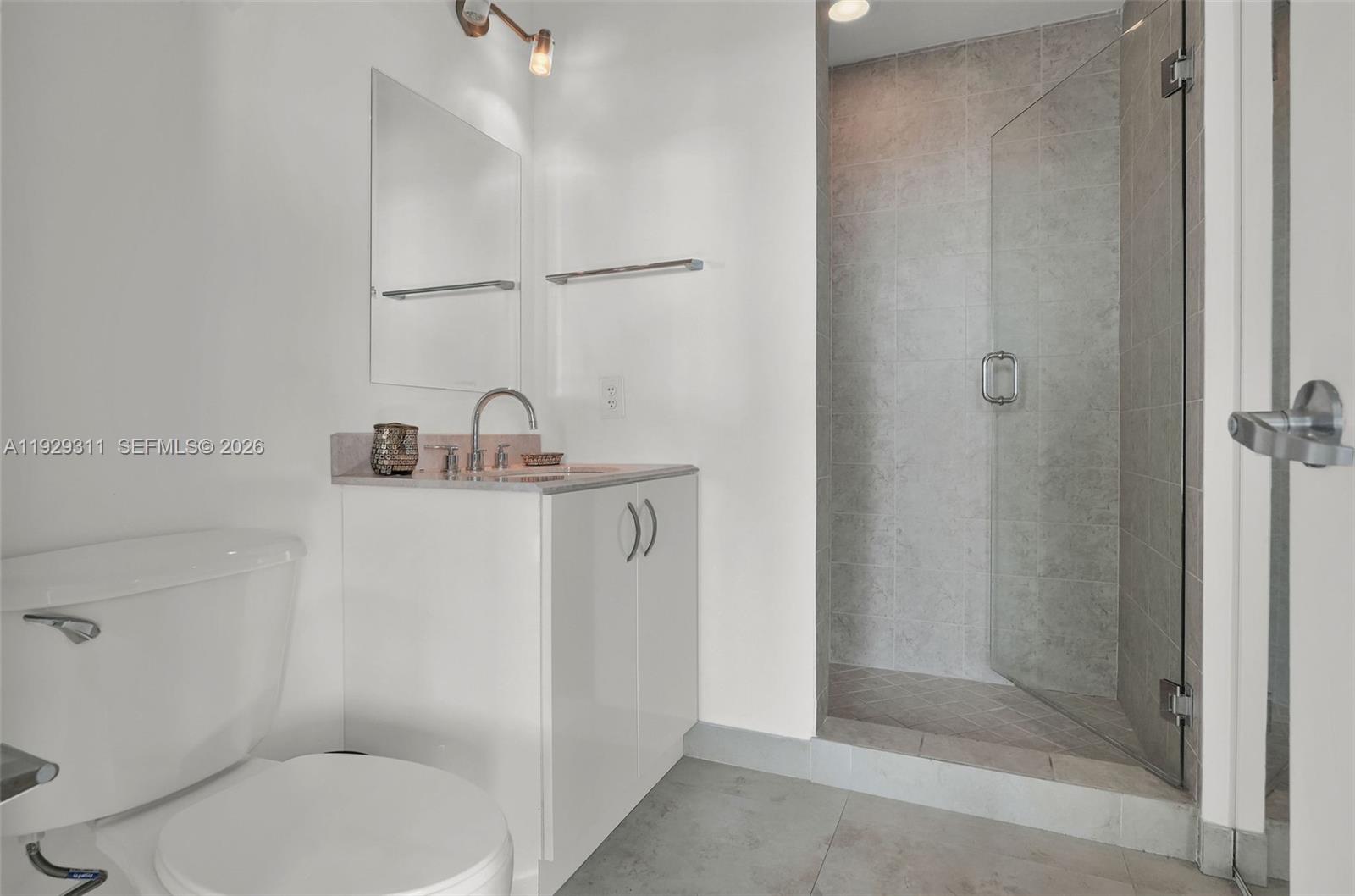 60 SW 13th St # 4607