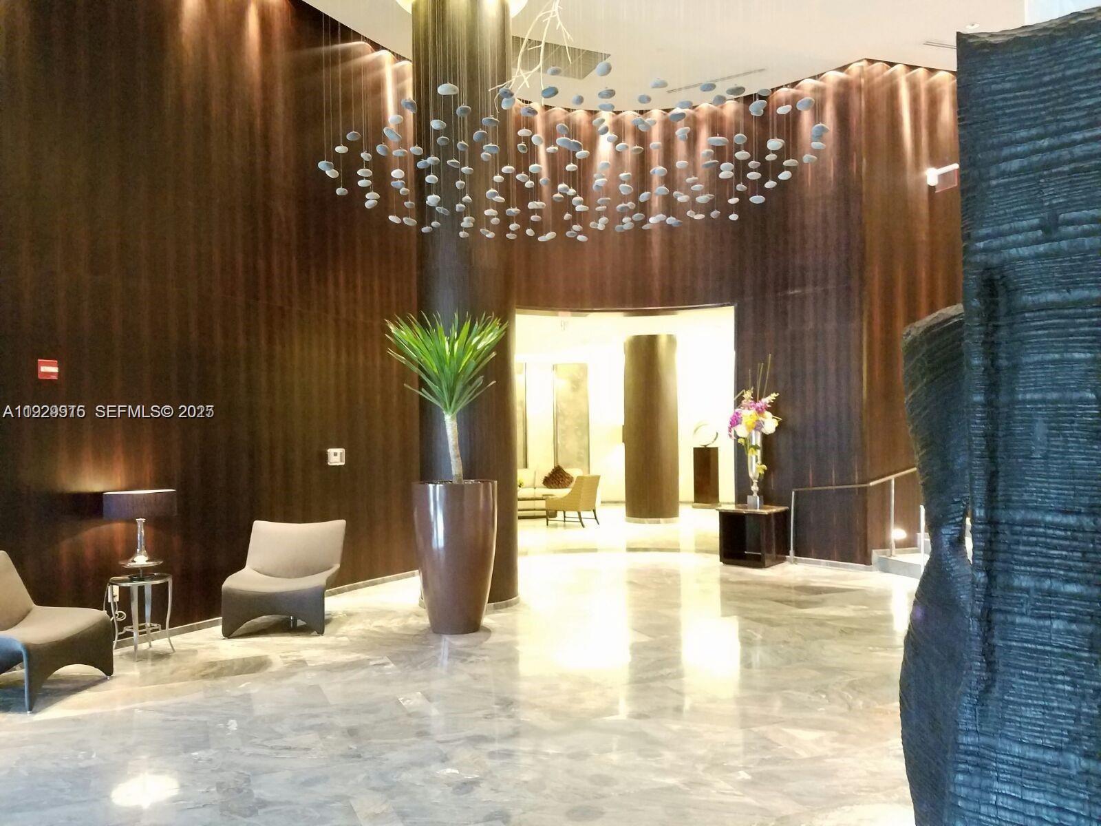 17201 Collins Ave # 2209