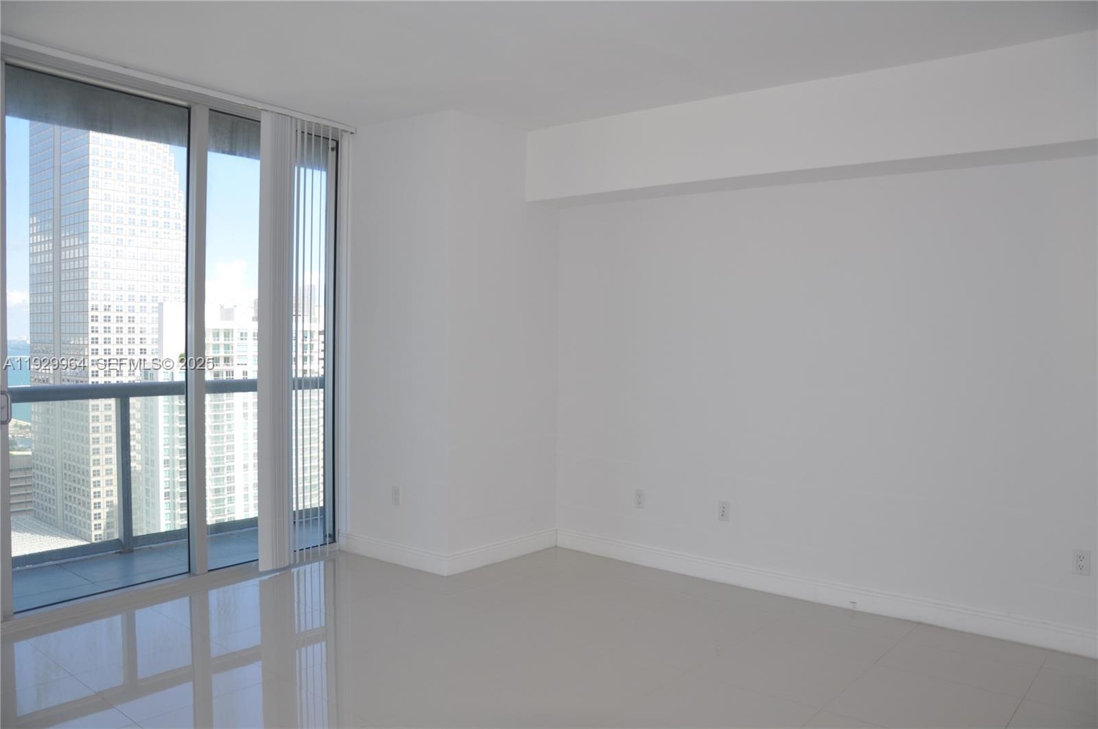 475 Brickell Ave # 4215