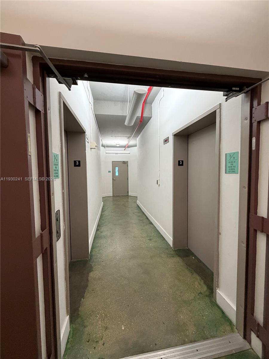 3029 NE 188th St # 303