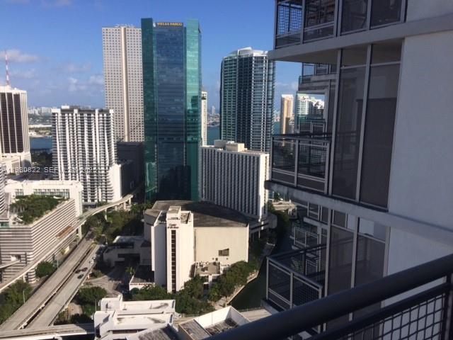 350 S Miami Ave Unit: 3907