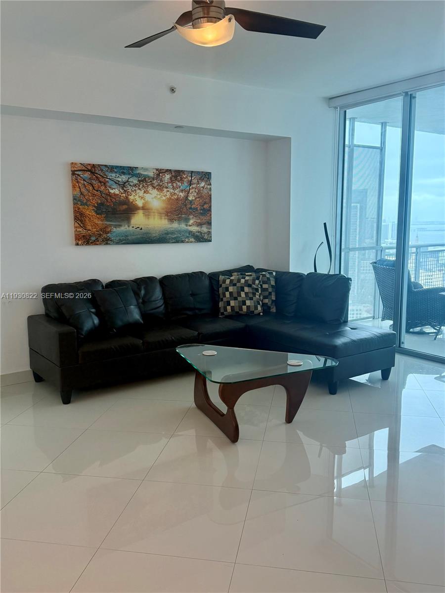 350 S Miami Ave Unit: 3907