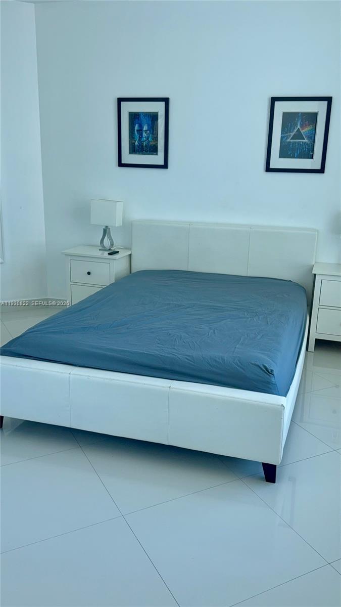 350 S Miami Ave Unit: 3907