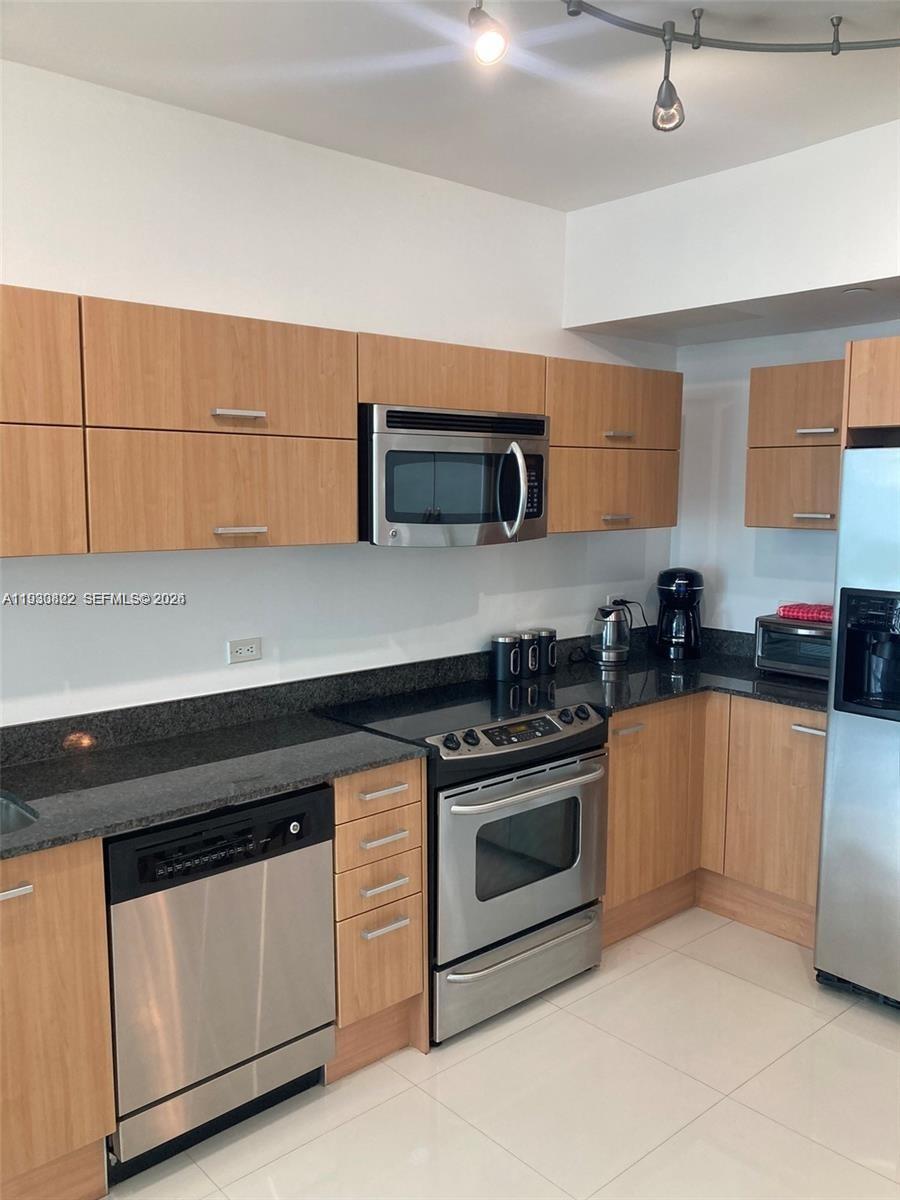 350 S Miami Ave Unit: 3907