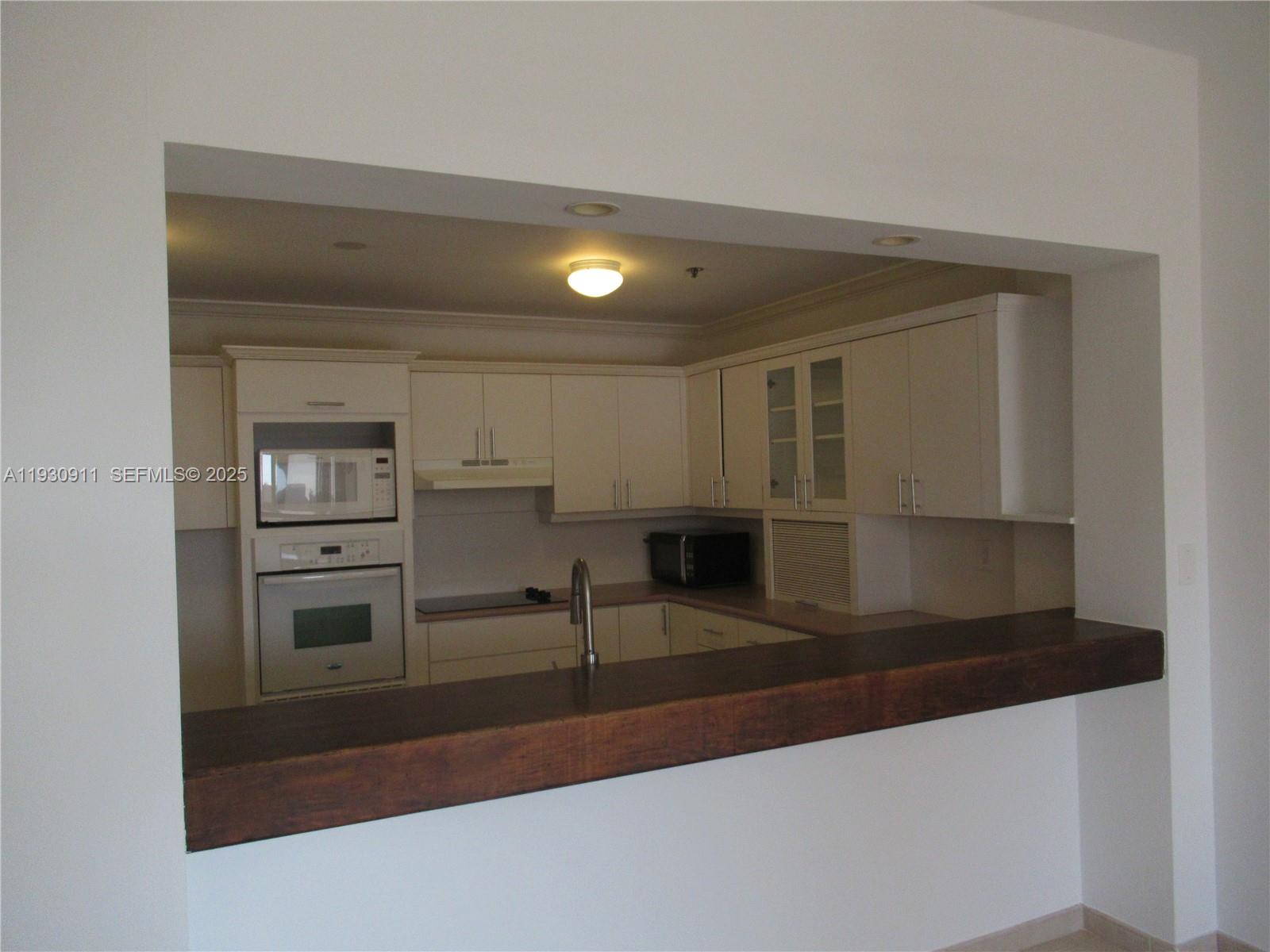 201 Crandon Blvd # 341