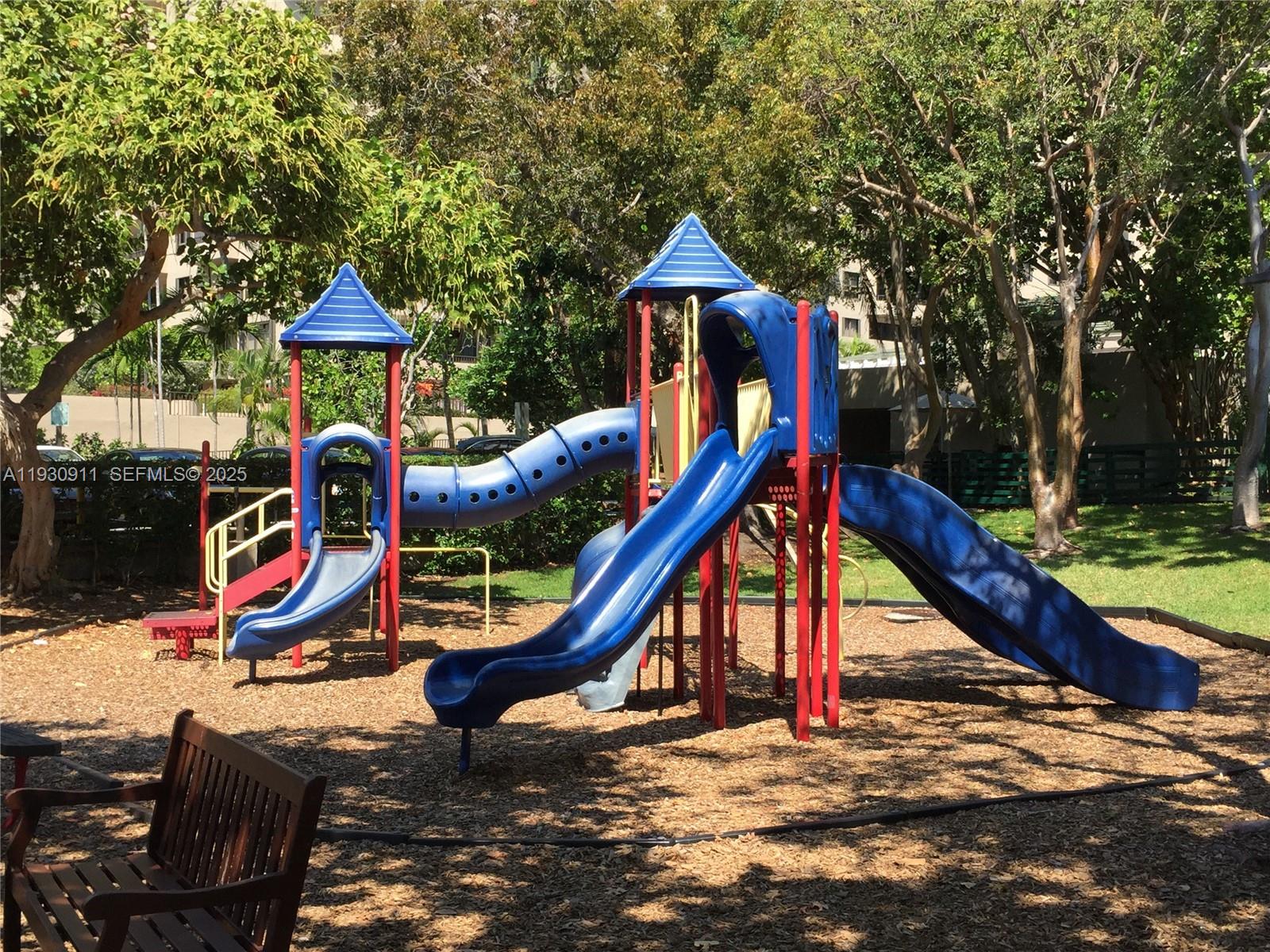 201 Crandon Blvd # 341