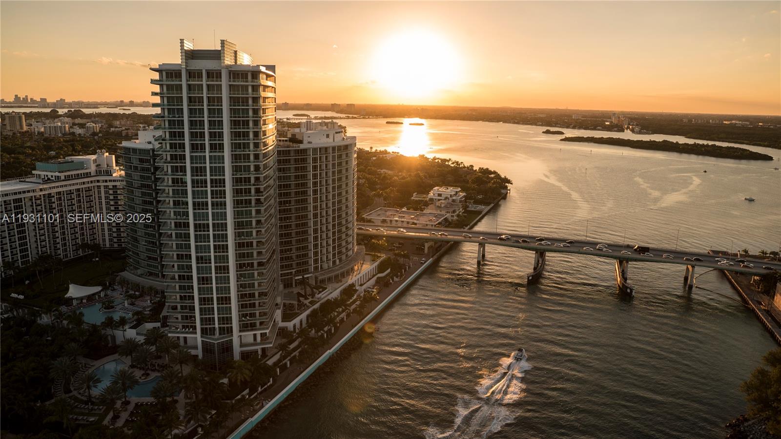 10295 Collins Ave # 803