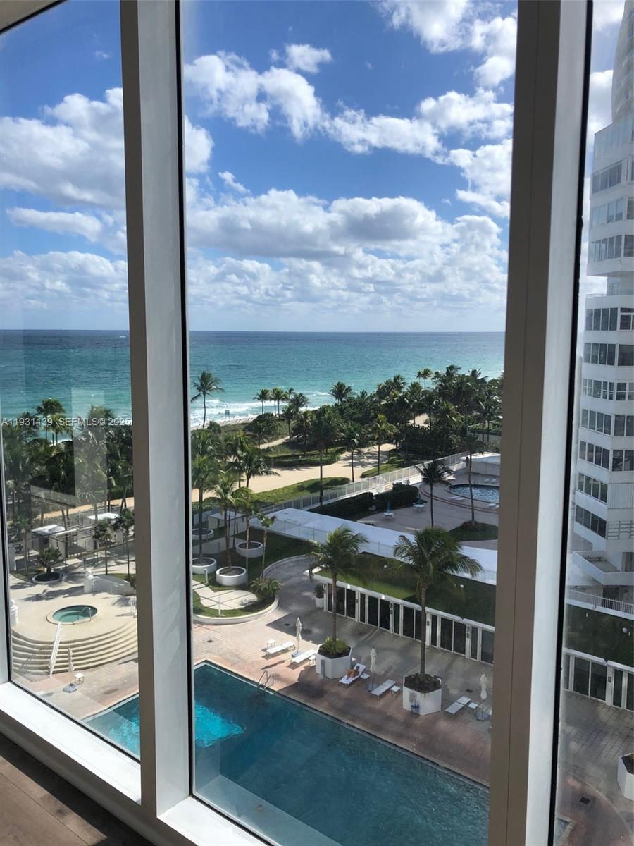 10275 Collins Ave # 715