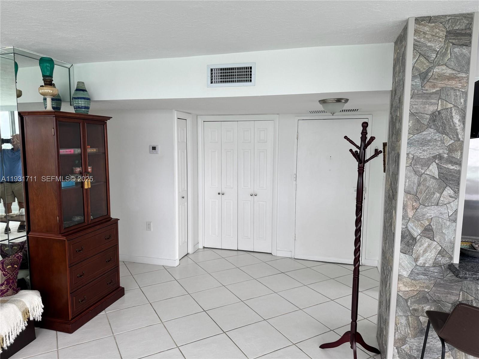 11930 N Bayshore Dr # 1403