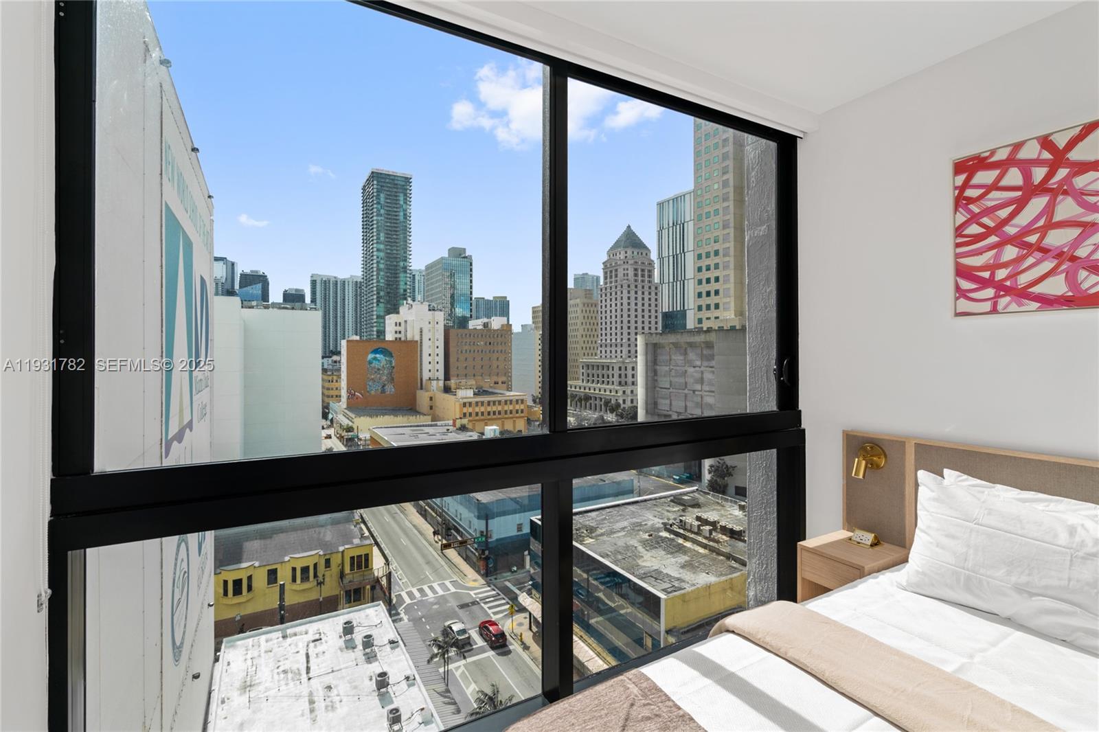 225 N Miami Ave Unit: 1012