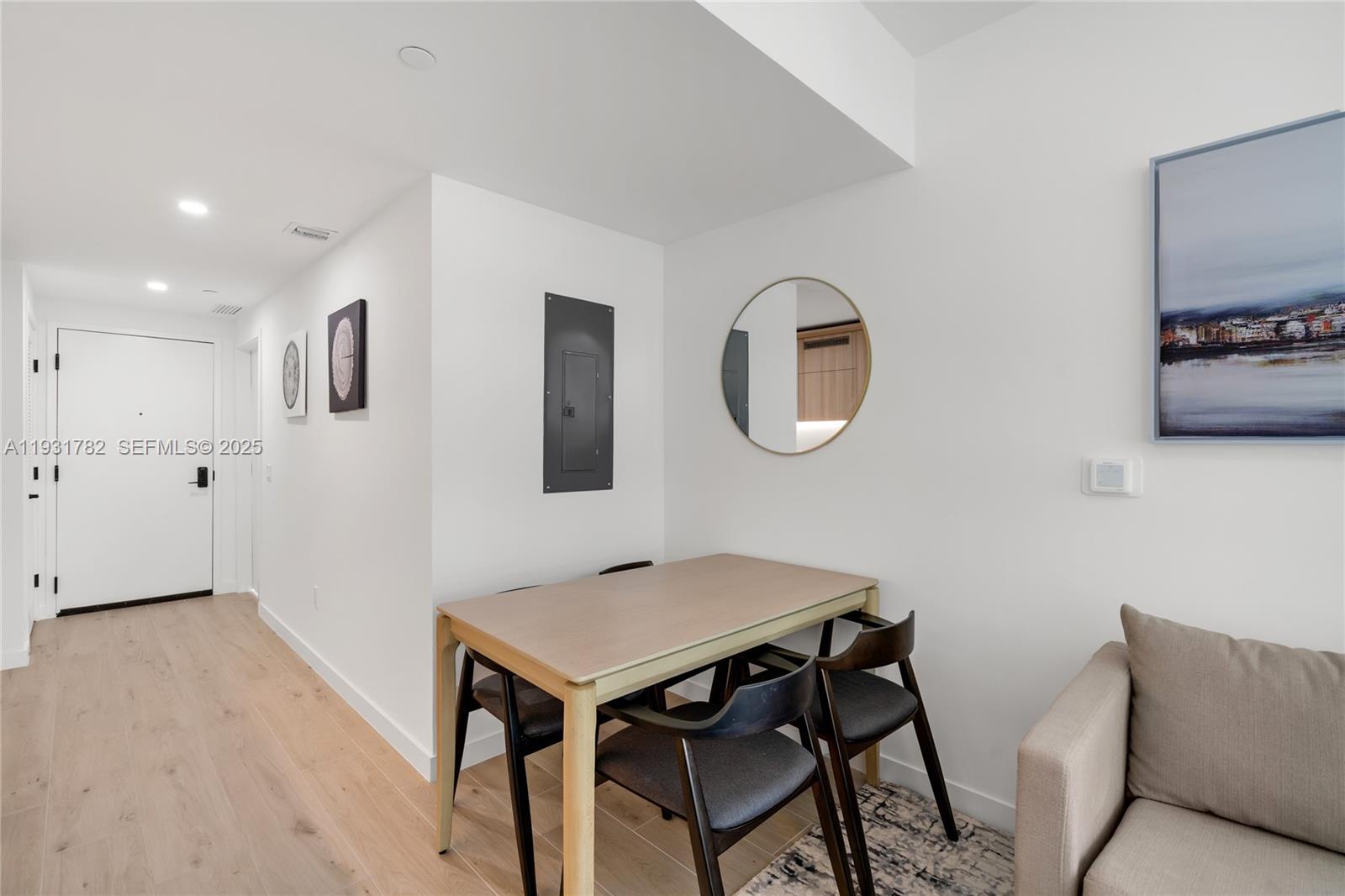225 N Miami Ave Unit: 1012