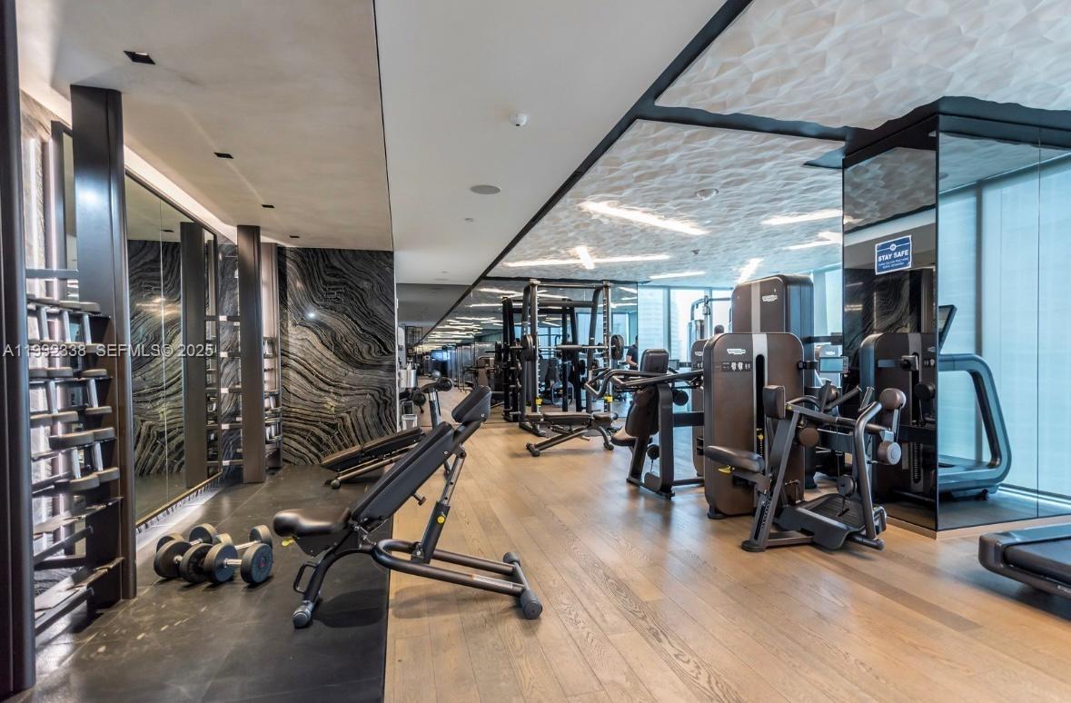 1451 Brickell Ave # 2505