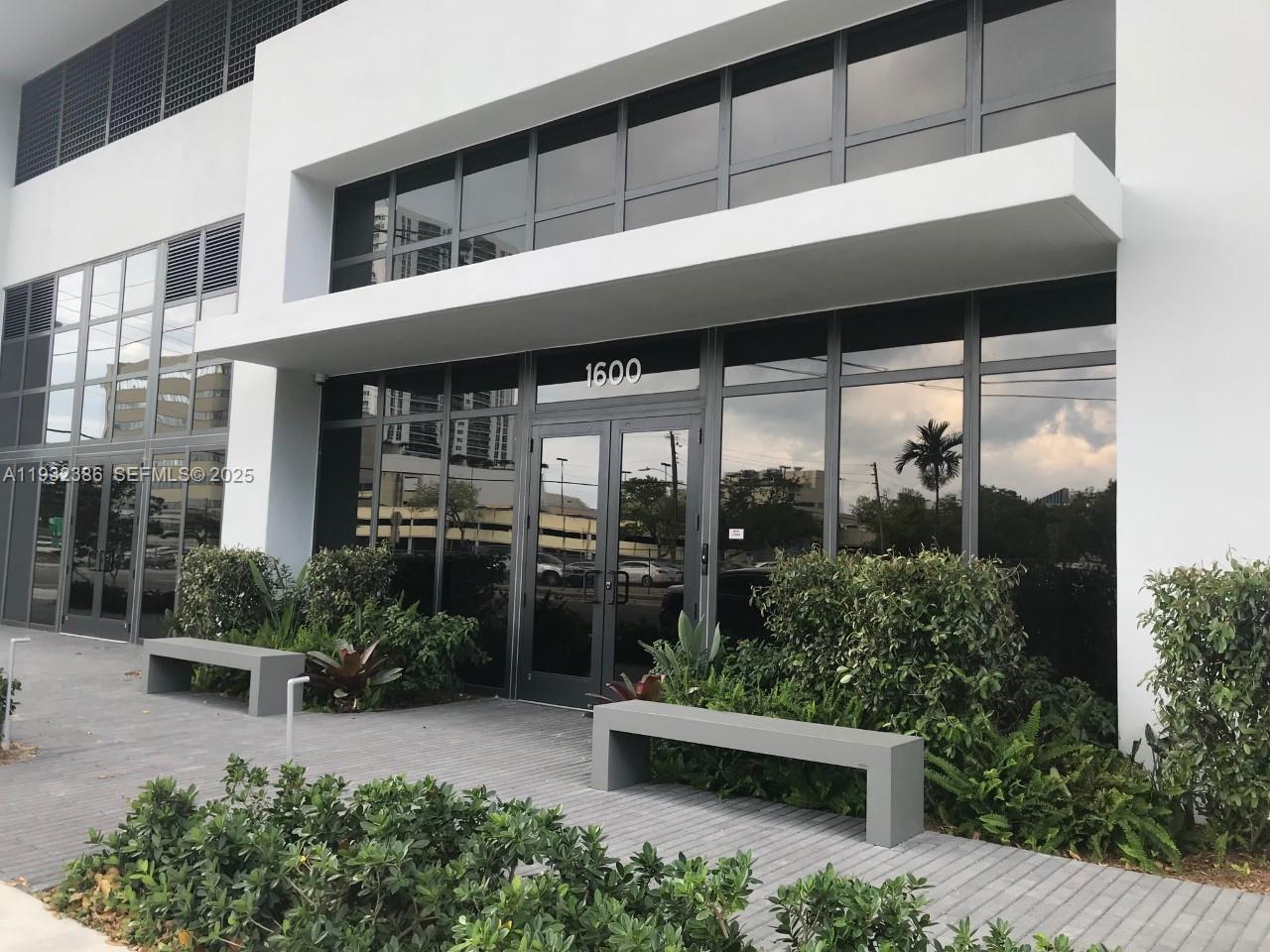 1600 NE 1st Ave # 3009