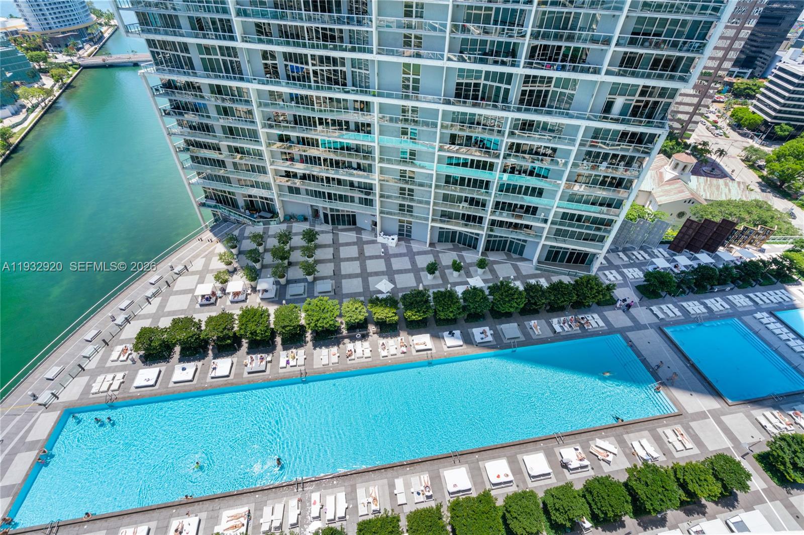 495 Brickell Ave # 4011