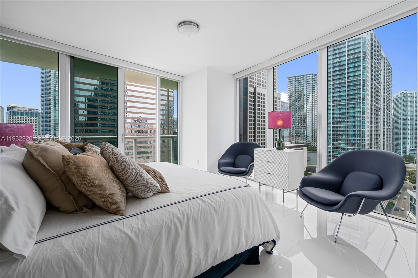 495 Brickell Ave # 4011