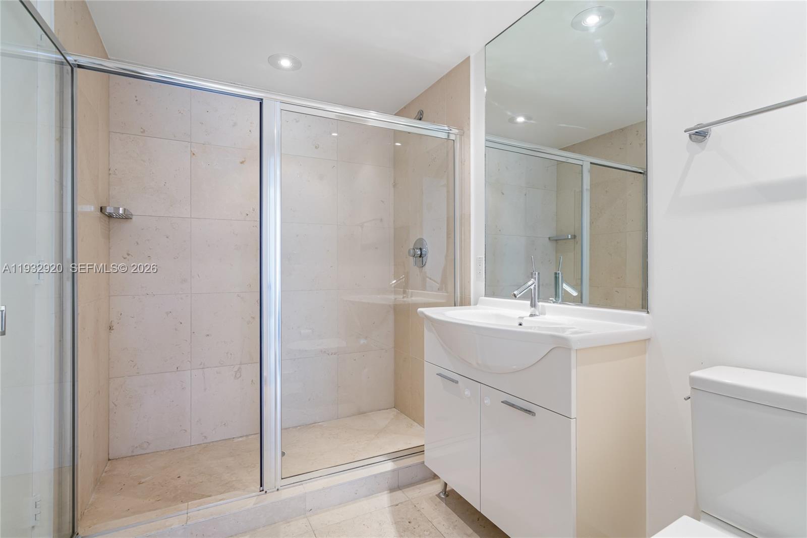 495 Brickell Ave # 4011