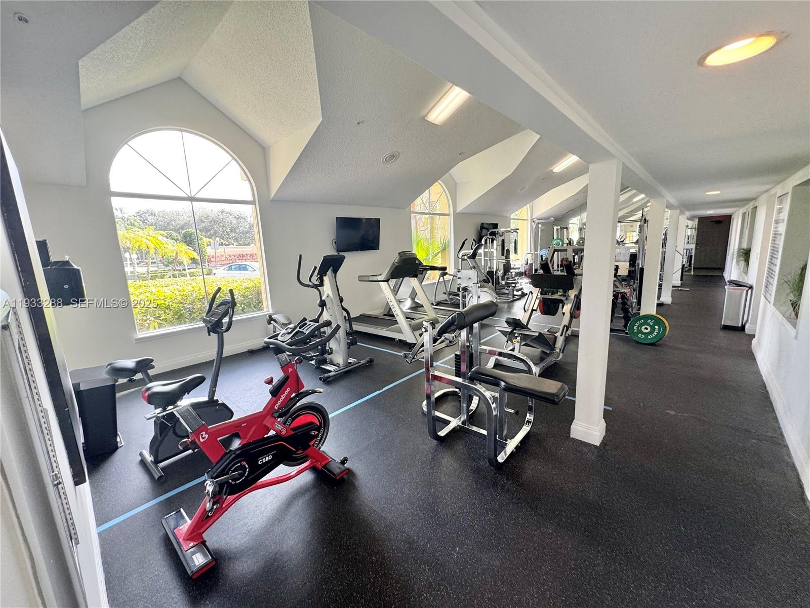 643 Vista Isles Dr # 1813