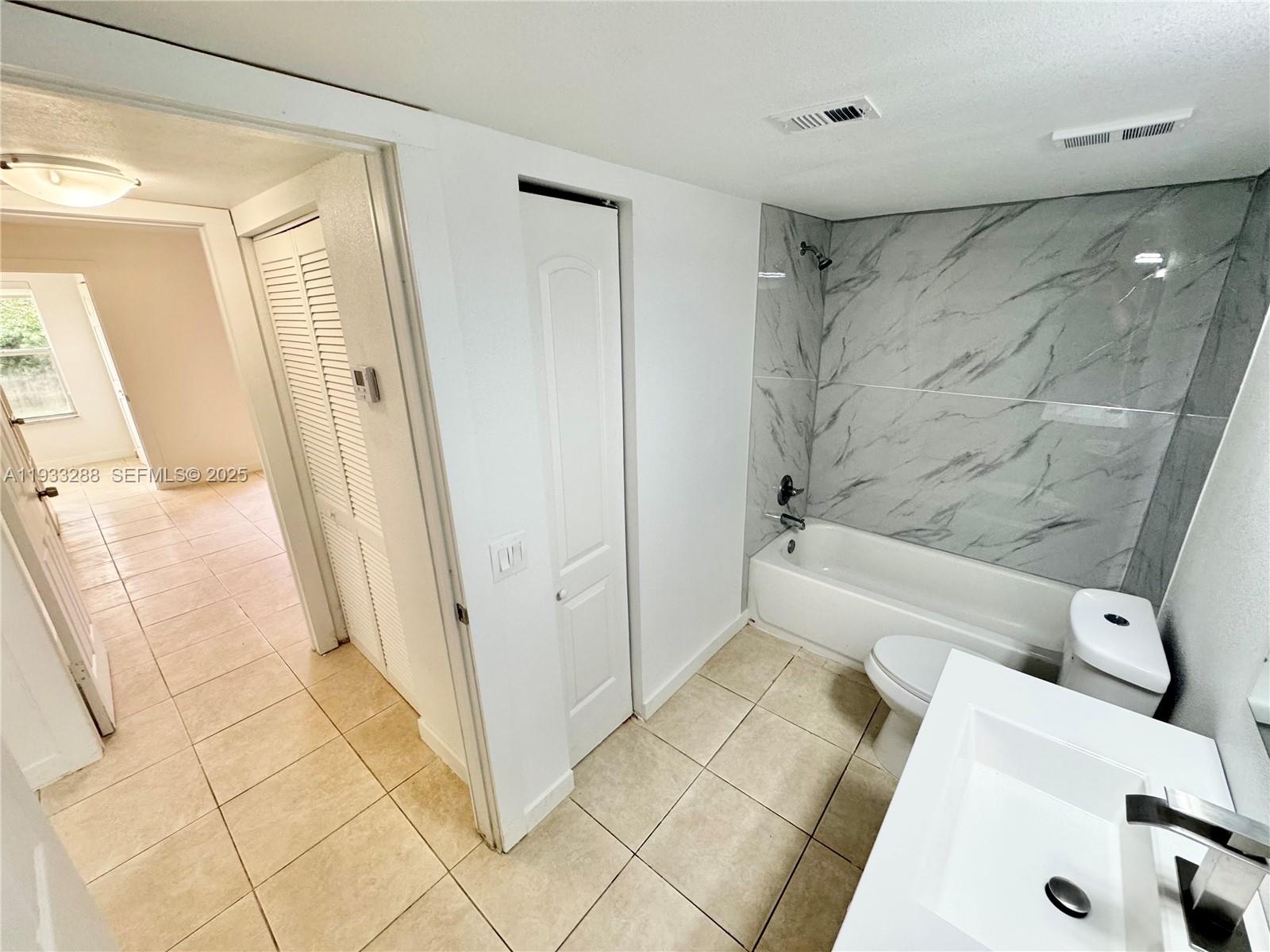 643 Vista Isles Dr # 1813