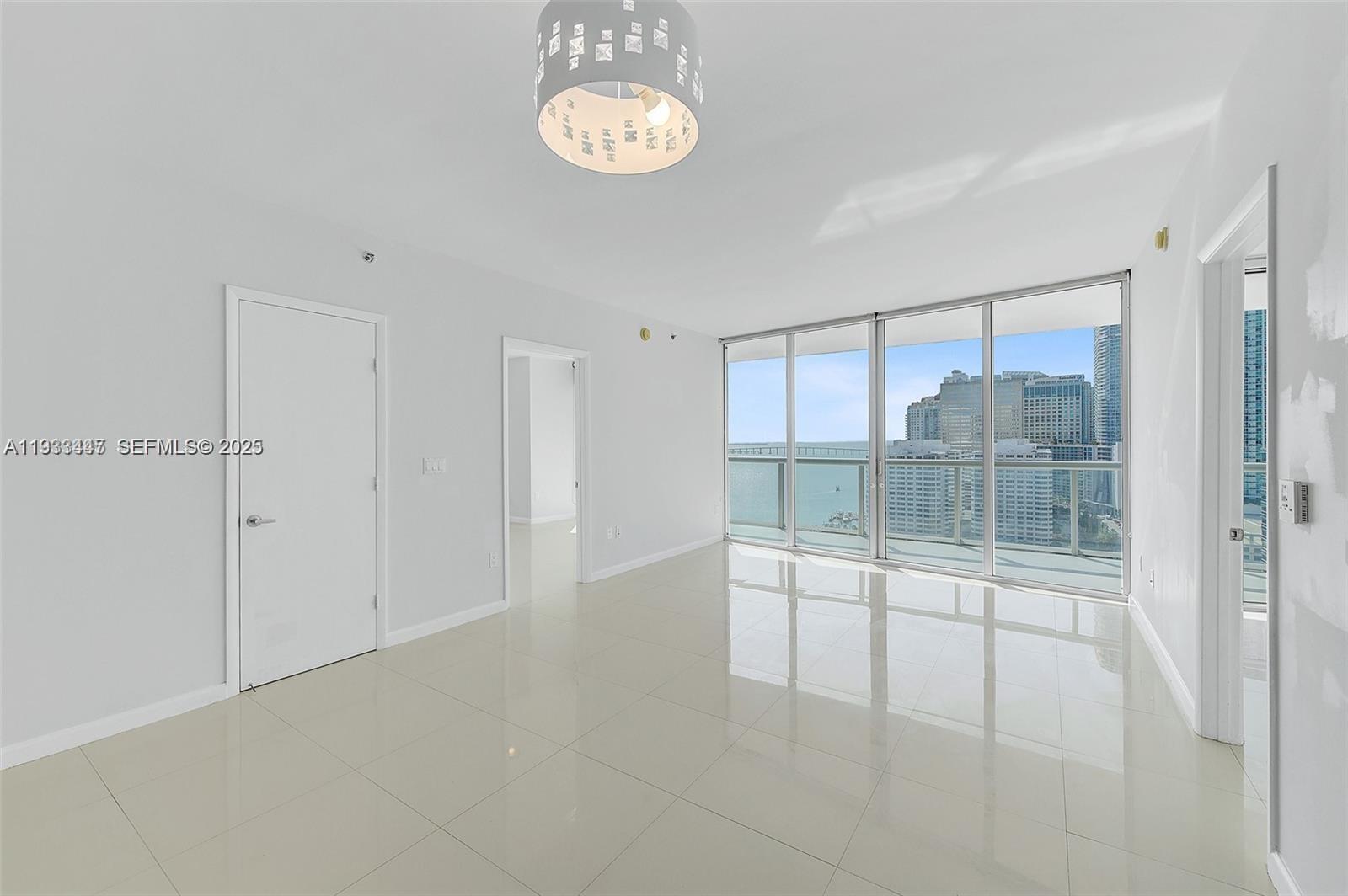 495 Brickell Ave # 2103