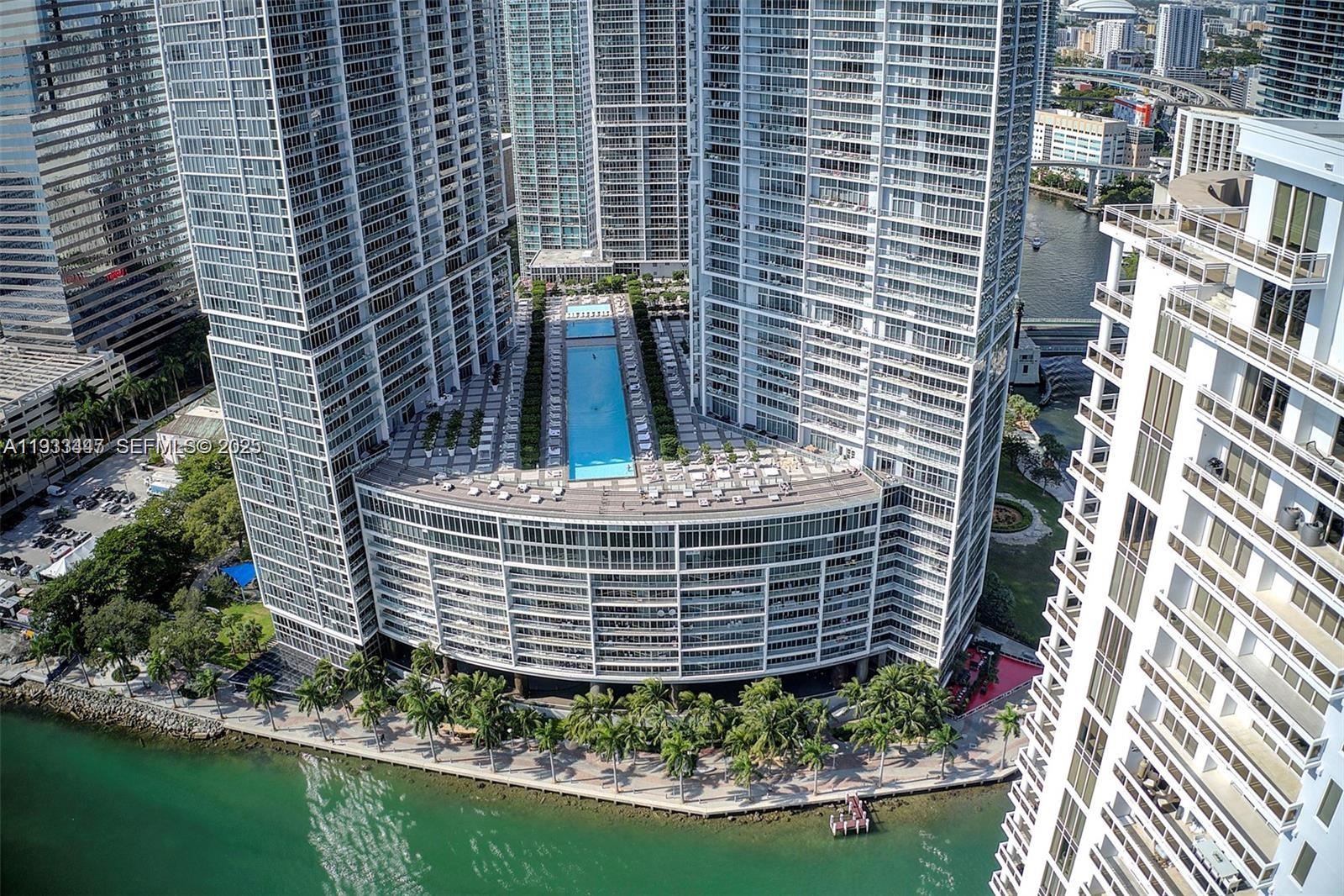 495 Brickell Ave # 2103
