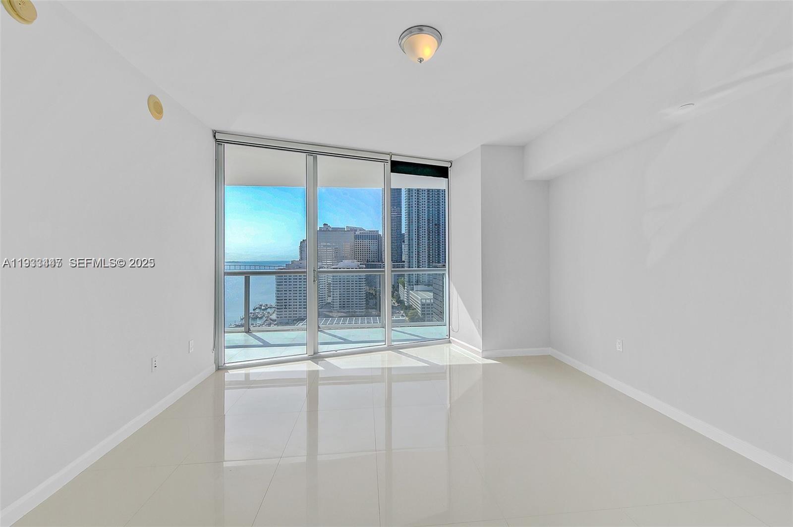 495 Brickell Ave # 2103
