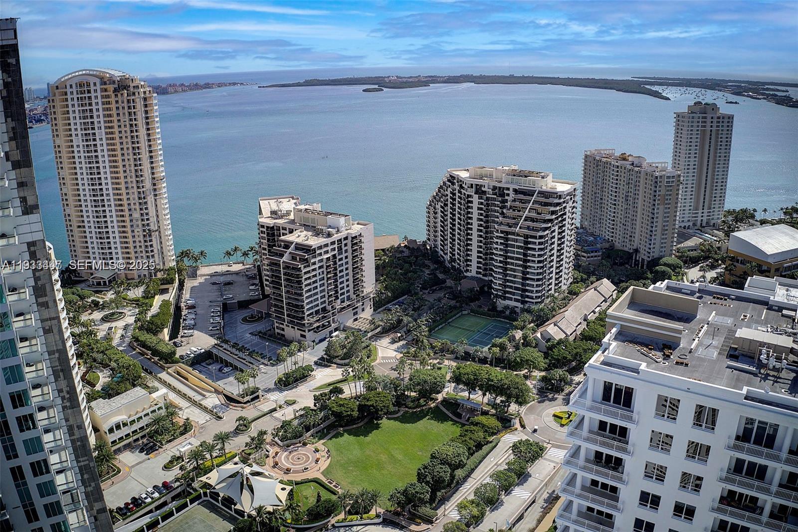 495 Brickell Ave # 2103
