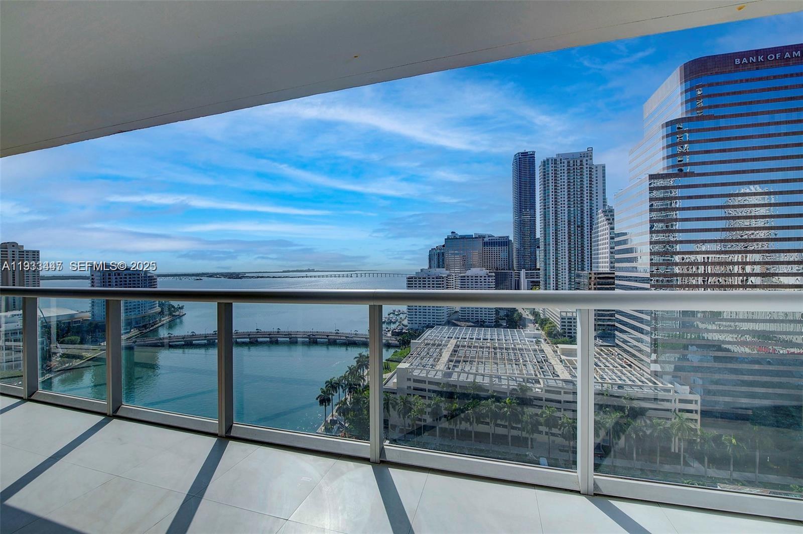 495 Brickell Ave # 2103