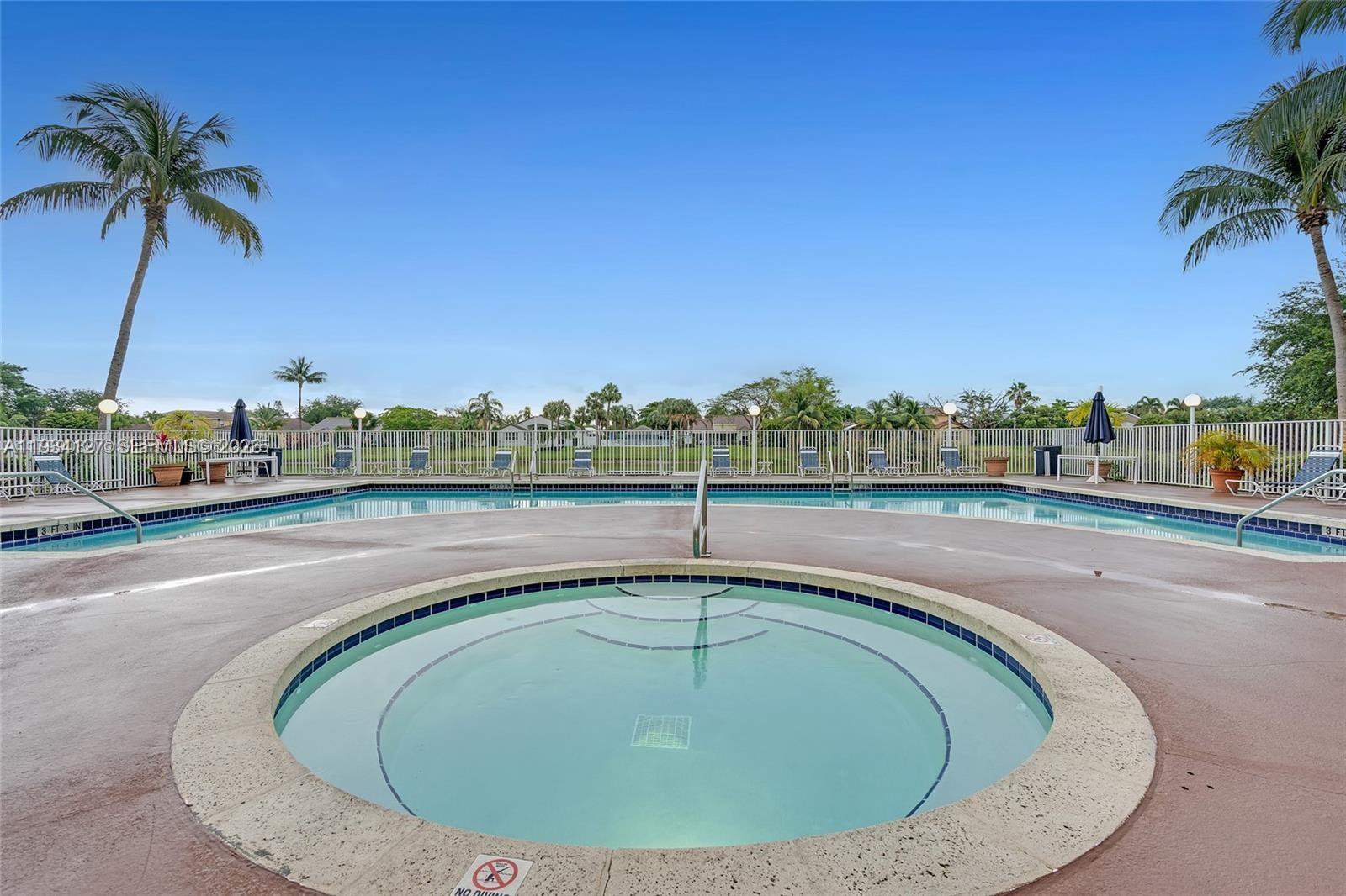 2667 NW 33rd St # 2407