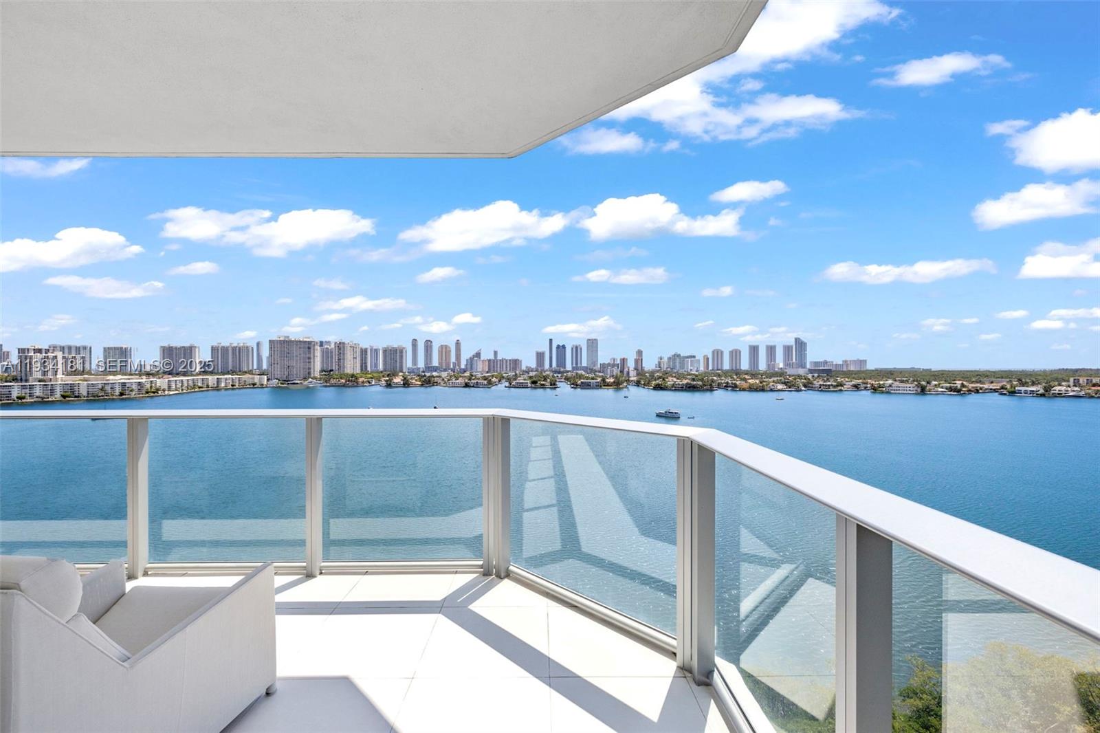 17111 Biscayne Blvd # 1110